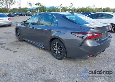 2022 Toyota Camry Se z USA, uszkodzony, nr VIN 4T1G11AK1NU062276
